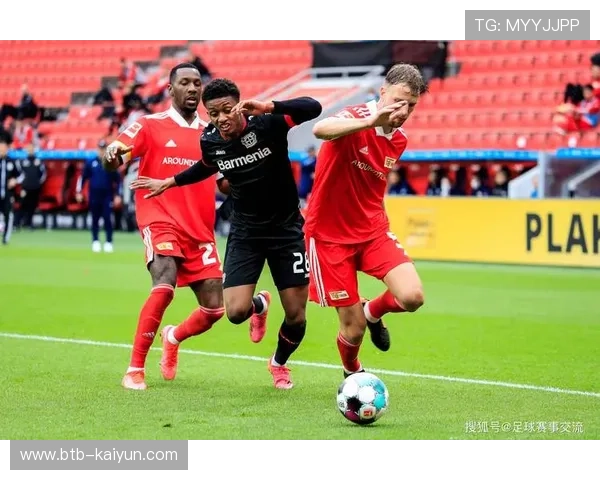 弗赖堡4-3险胜沃尔夫斯堡，进球大战引爆客场